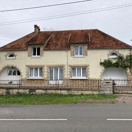 Lac De Lumiere. Relax With Rural Lakeside Living Herry Екстериор снимка