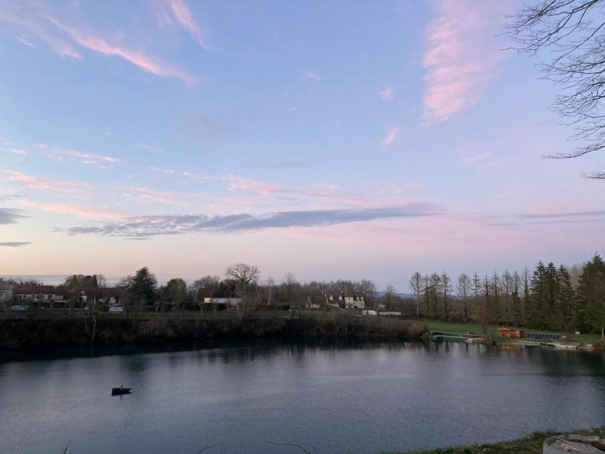 Lac De Lumiere. Relax With Rural Lakeside Living Herry Екстериор снимка